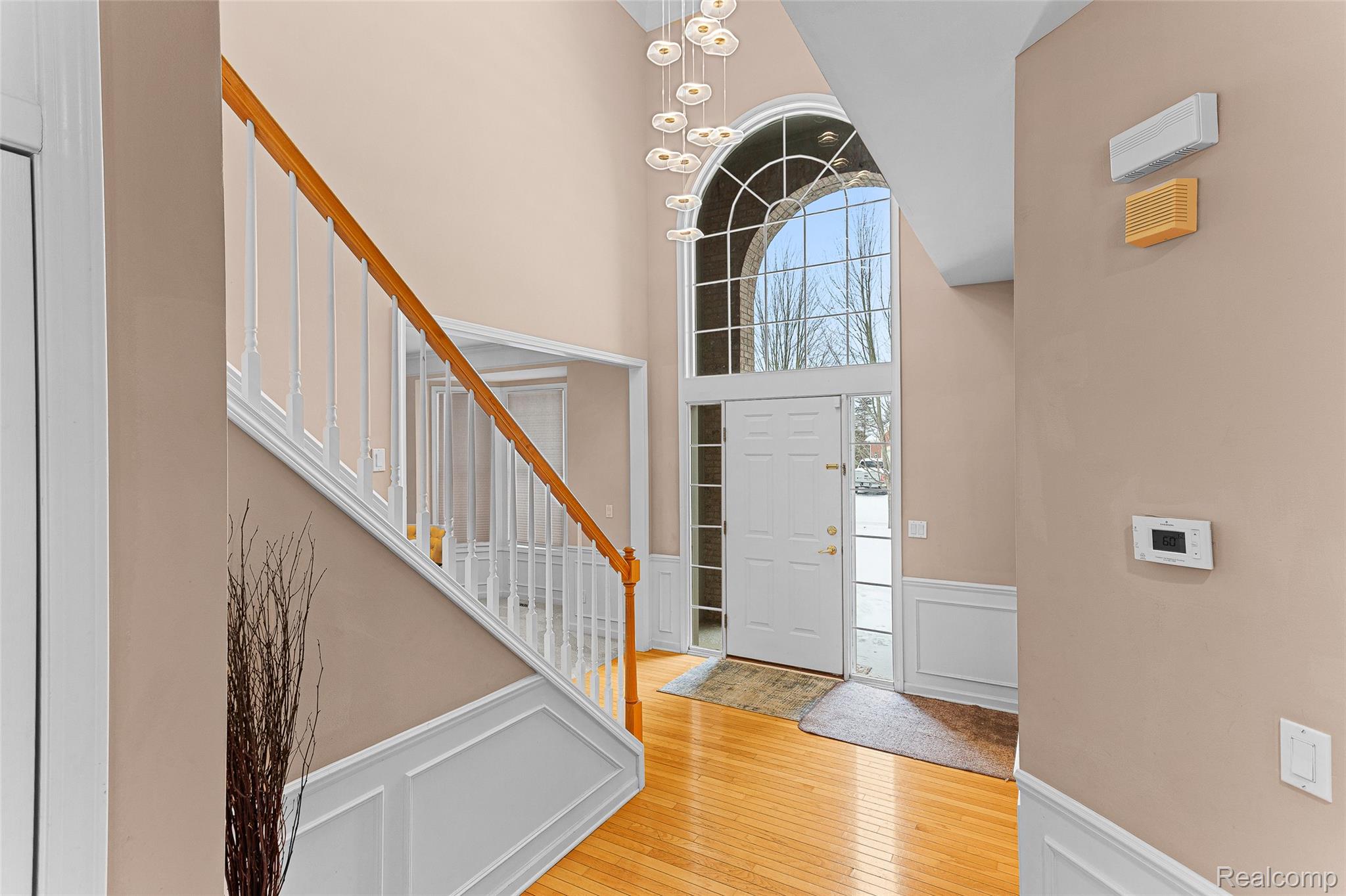 7567 WINDGATE Circle