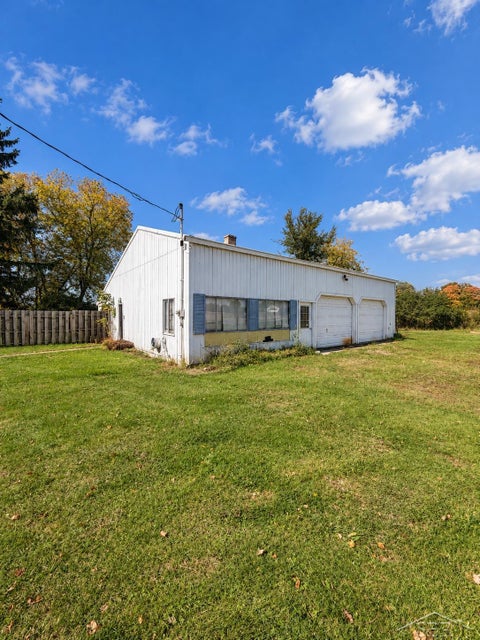 Tiny photo for 6381 Middle Rd, Hope Township, MI 48628 (MLS # 61050224795)