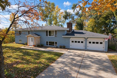 Tiny photo for 6381 Middle Rd, Hope Township, MI 48628 (MLS # 61050224795)