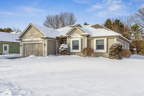 2381 Shoreham Highlands Street St Joseph Charter Township MI 49085