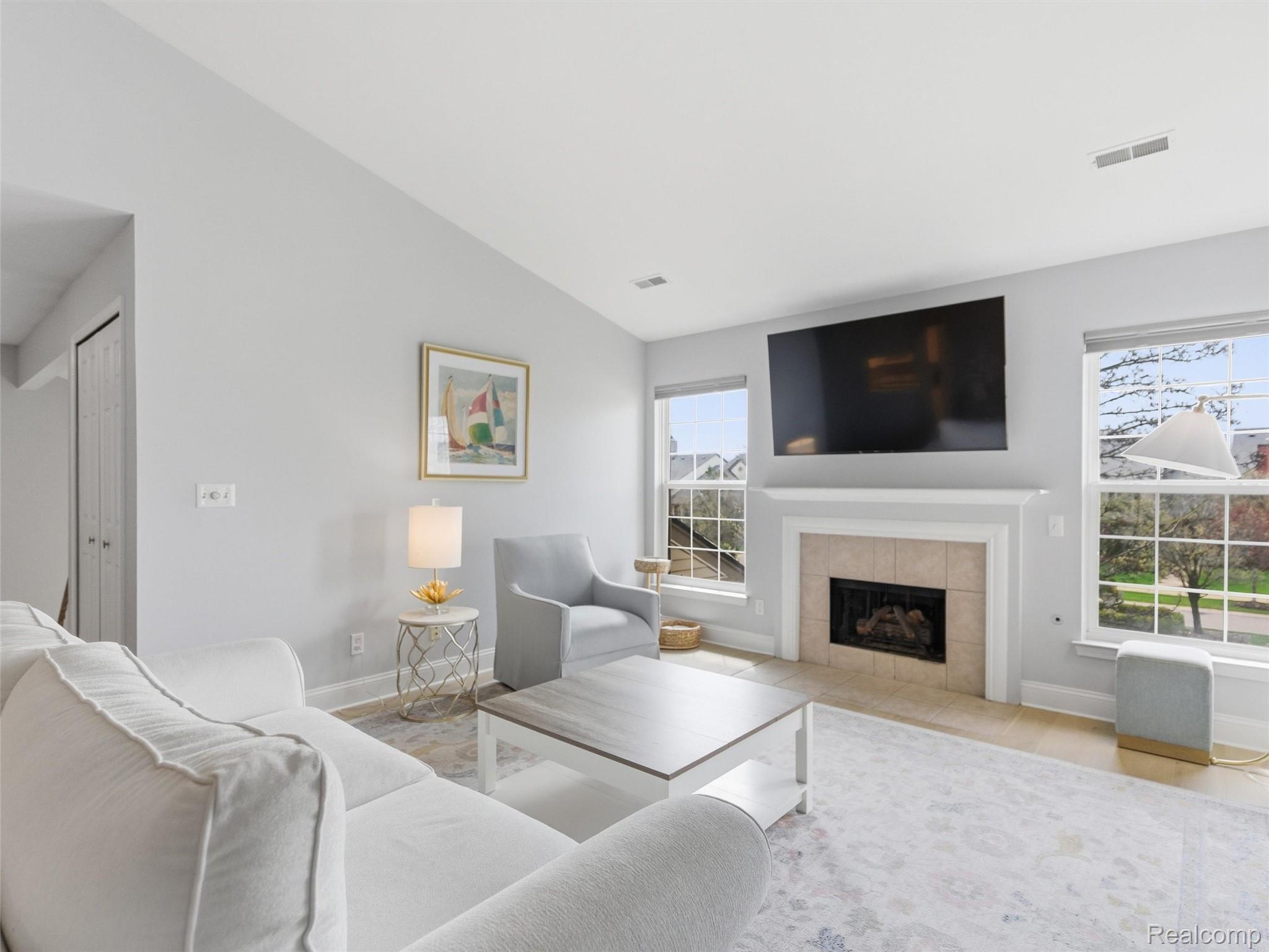 3570 Oakmonte Boulevard