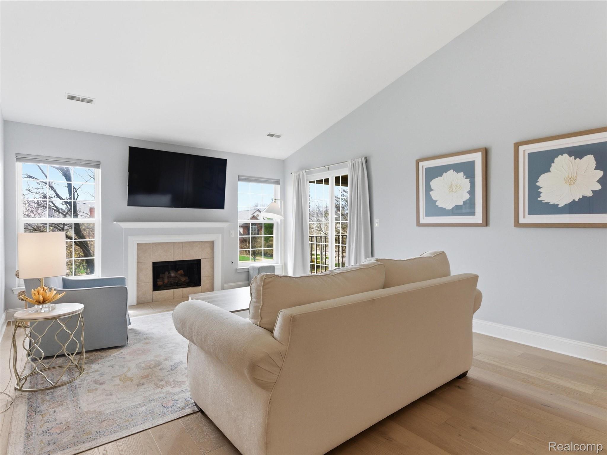 3570 Oakmonte Boulevard