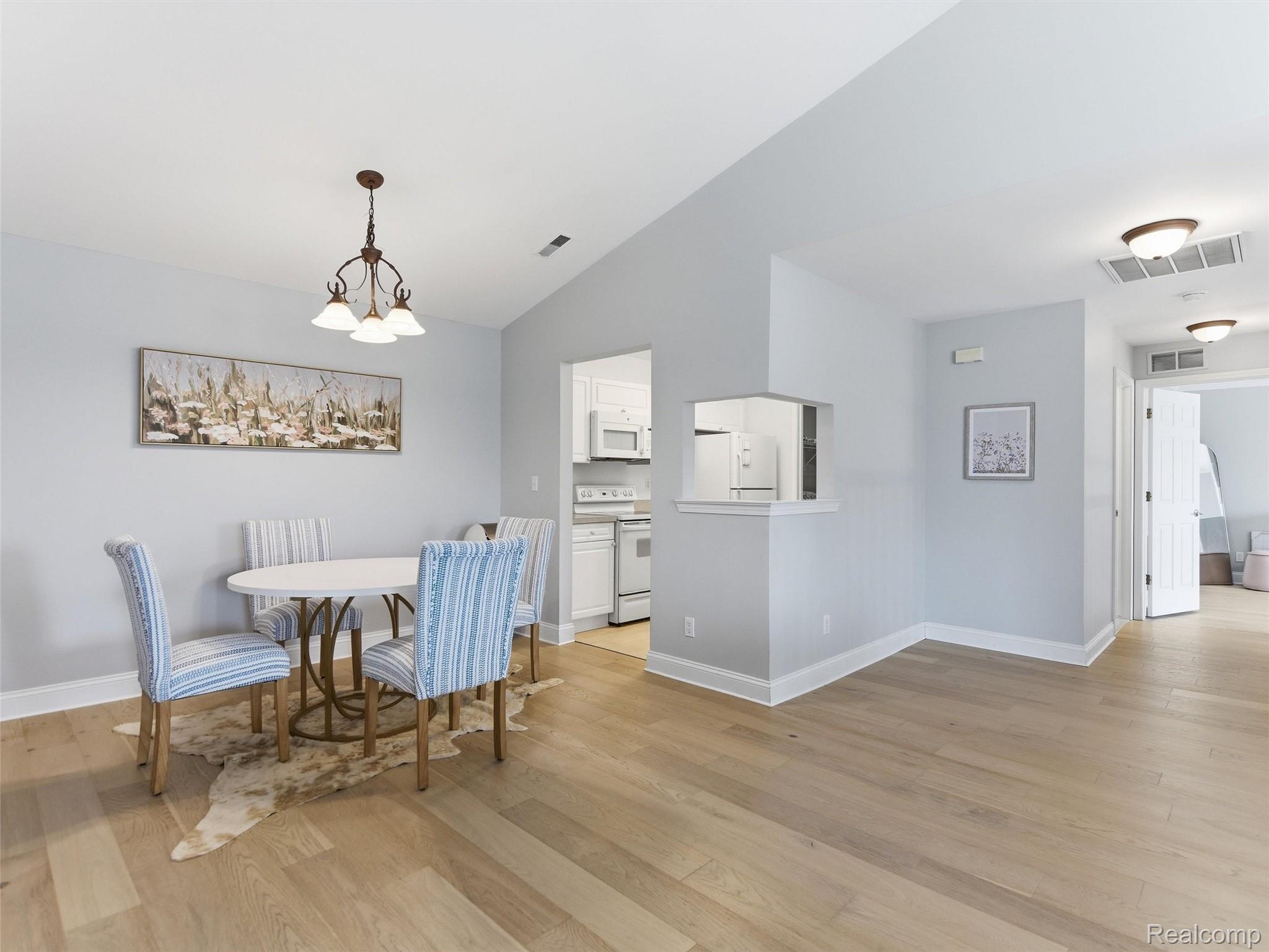 3570 Oakmonte Boulevard