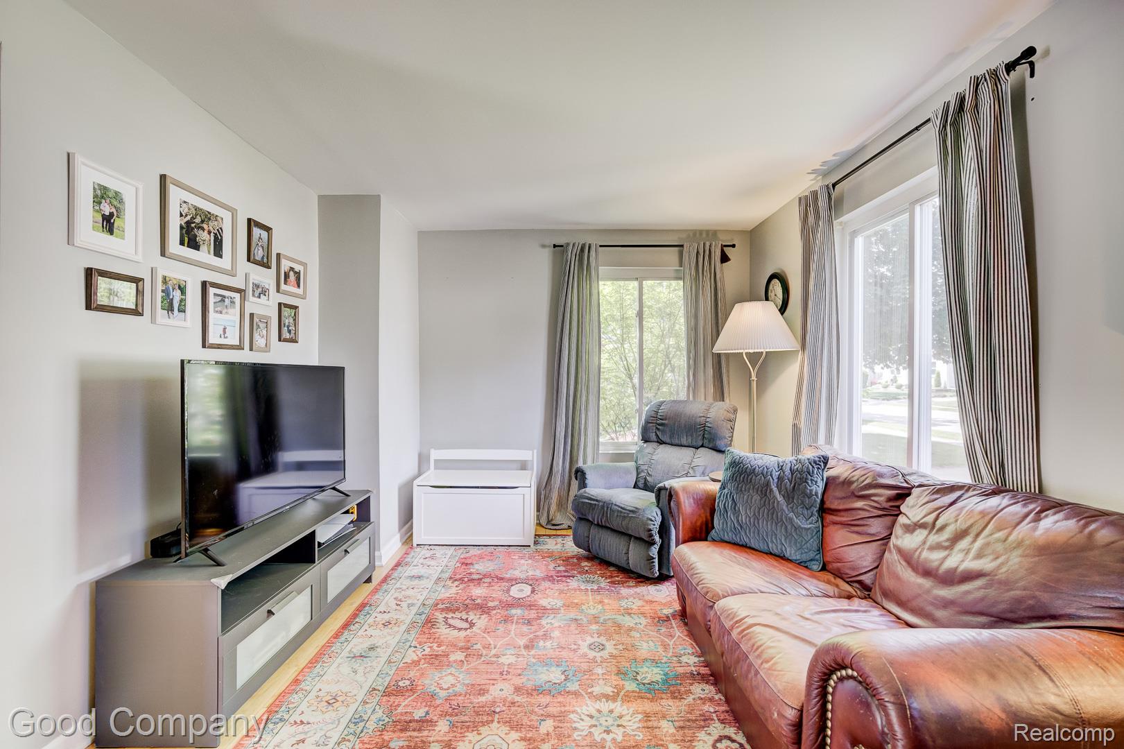3626 Prairie Avenue