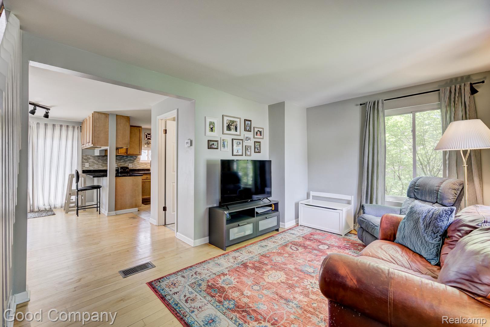 3626 Prairie Avenue