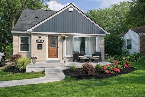 2034 Mortenson Boulevard Berkley City MI 48072