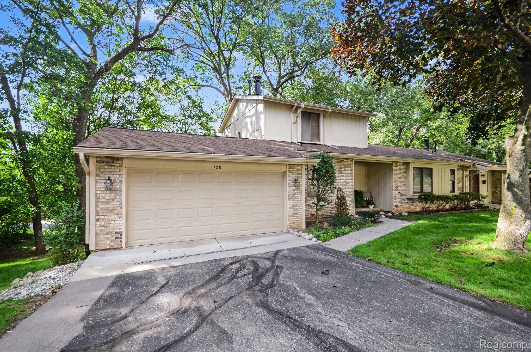 408 Forest Drive