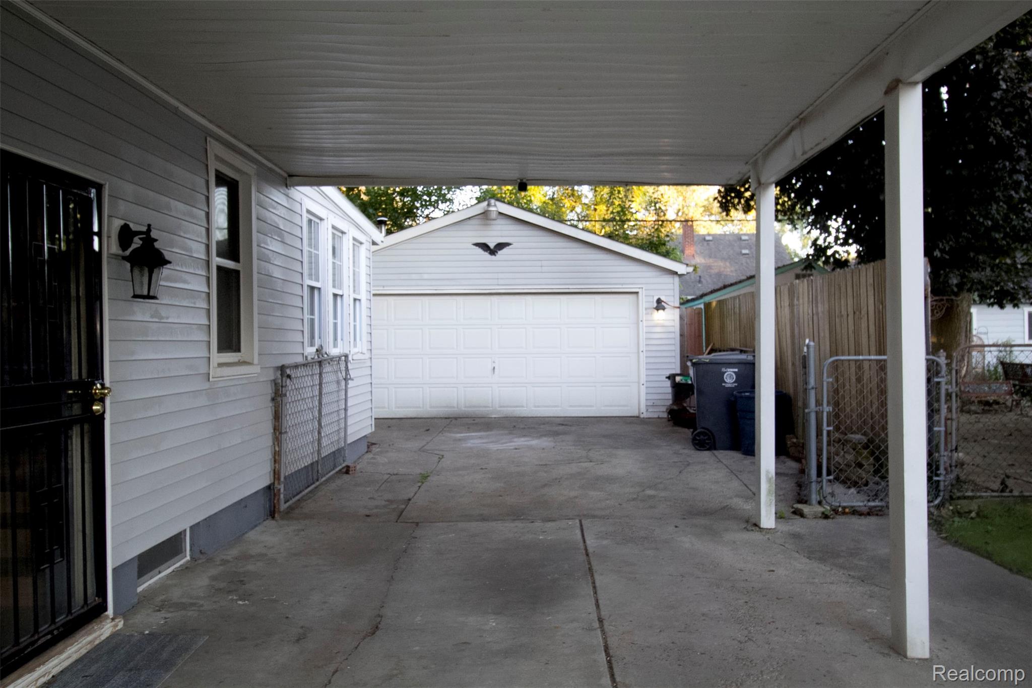 1521 Mulberry Lane