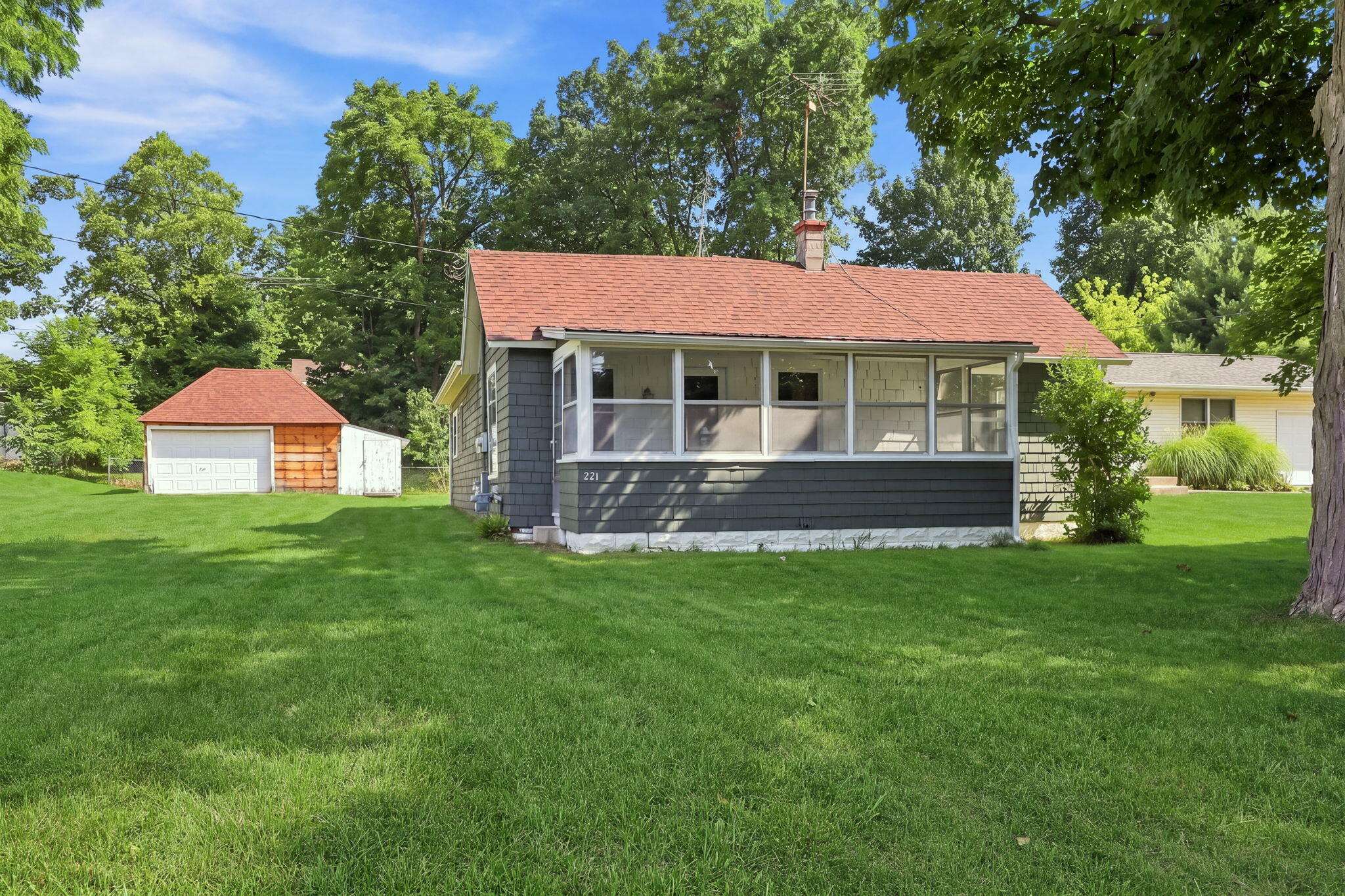 221 E Colfax Street