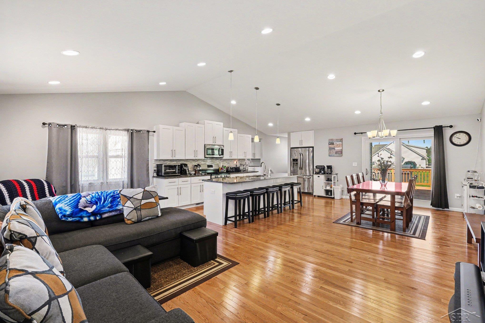2700 Reed Road