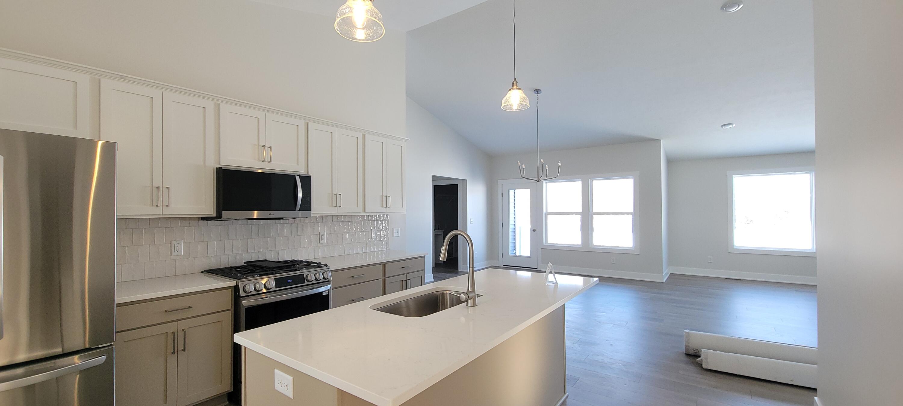 3789 Ambrosia Drive SW 8