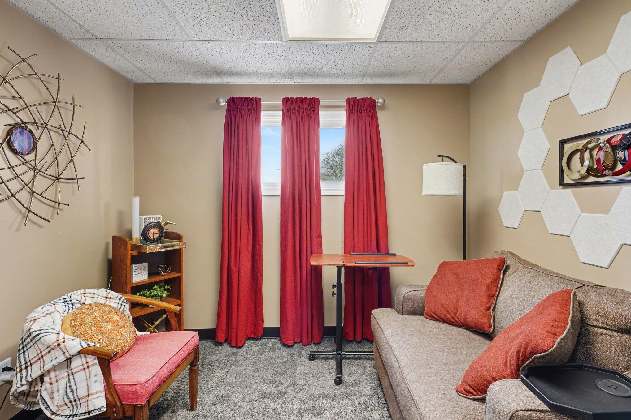 32 W Van Buren Street W