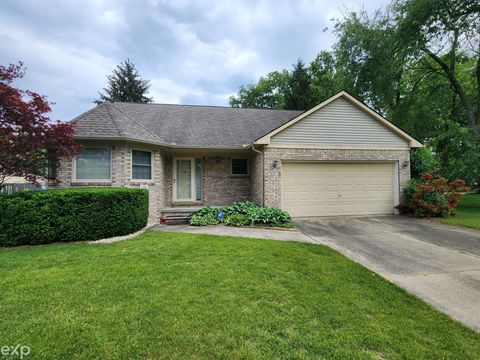 837 Hidden Terrace Lane Waterford Charter Township MI 48327