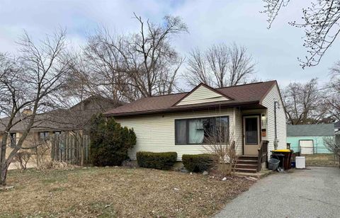 905 E High Mt Pleasant City MI 48858