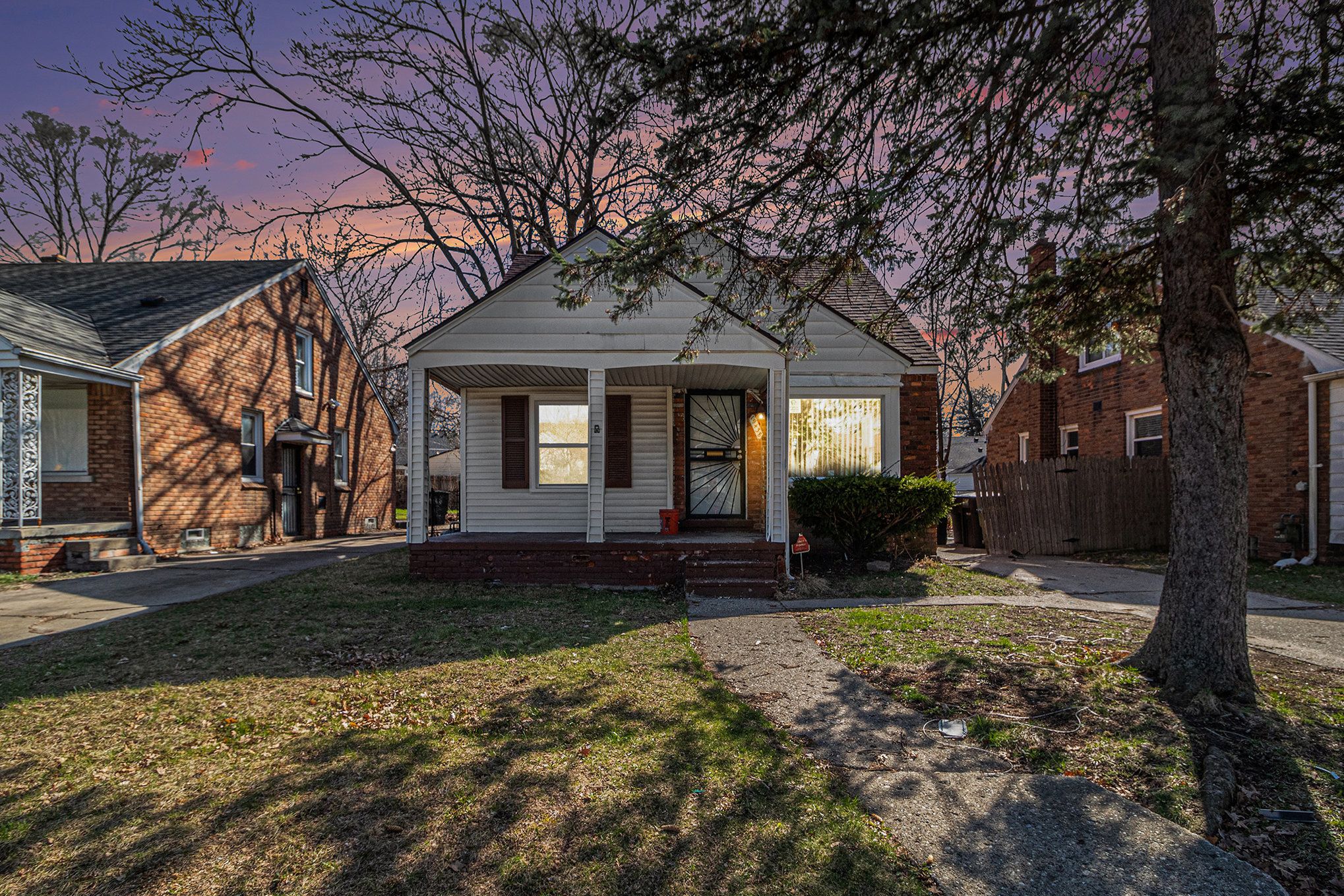19438 HUNTINGTON Road
