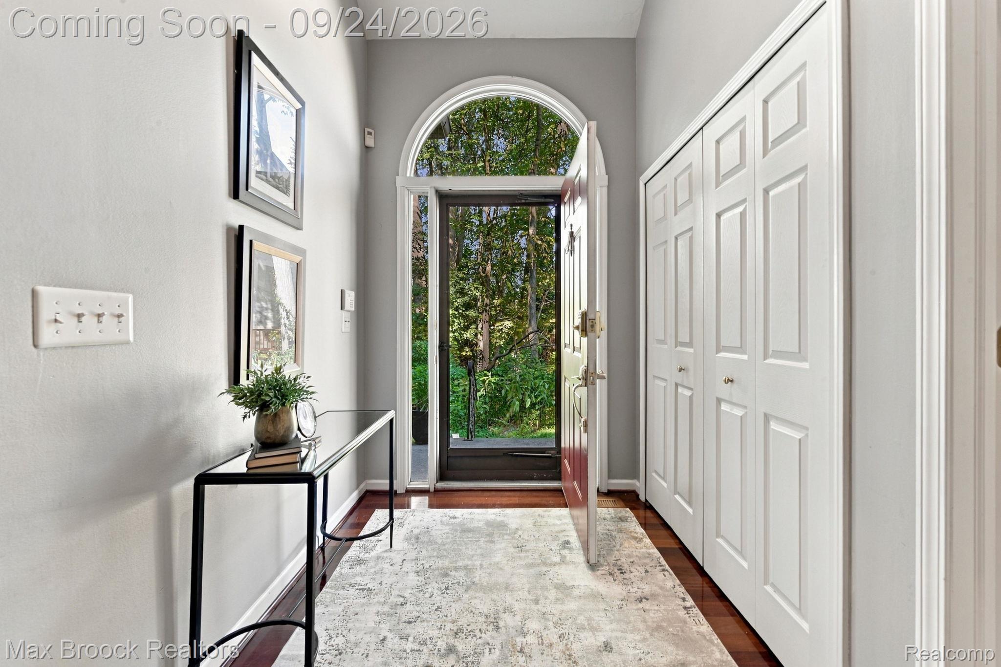 24585 Edgewood Drive