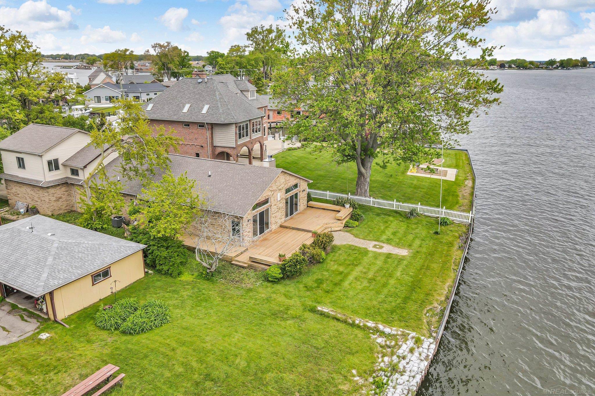 38340 Lakeshore Drive
