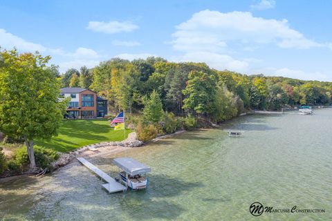 11767 Wild Cherry Lane Torch Lake Township Antrim MI 49648