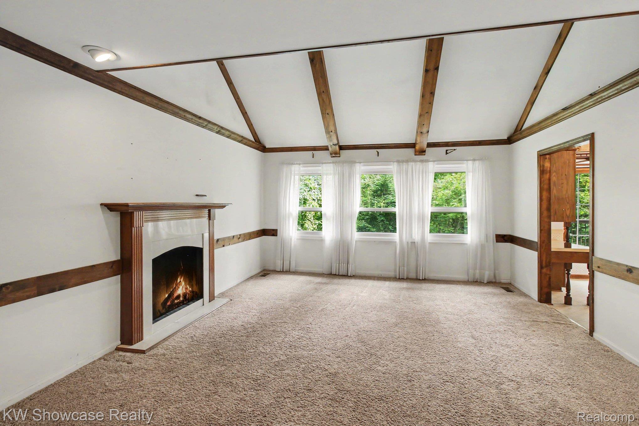 1471 Blue Heron Drive