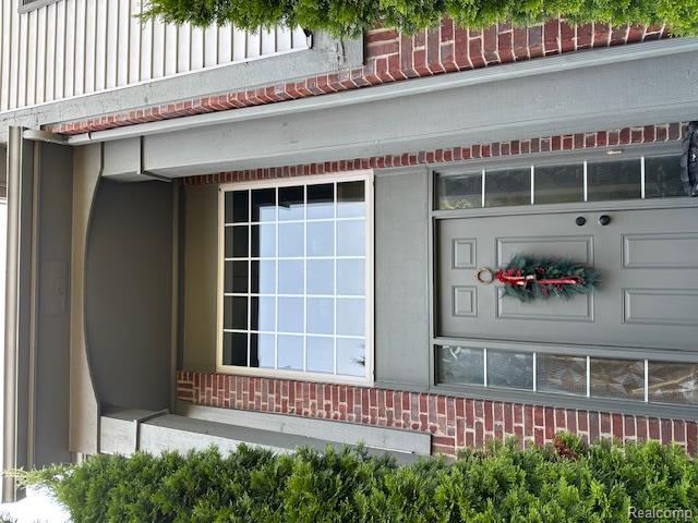 8676 W Walden Drive