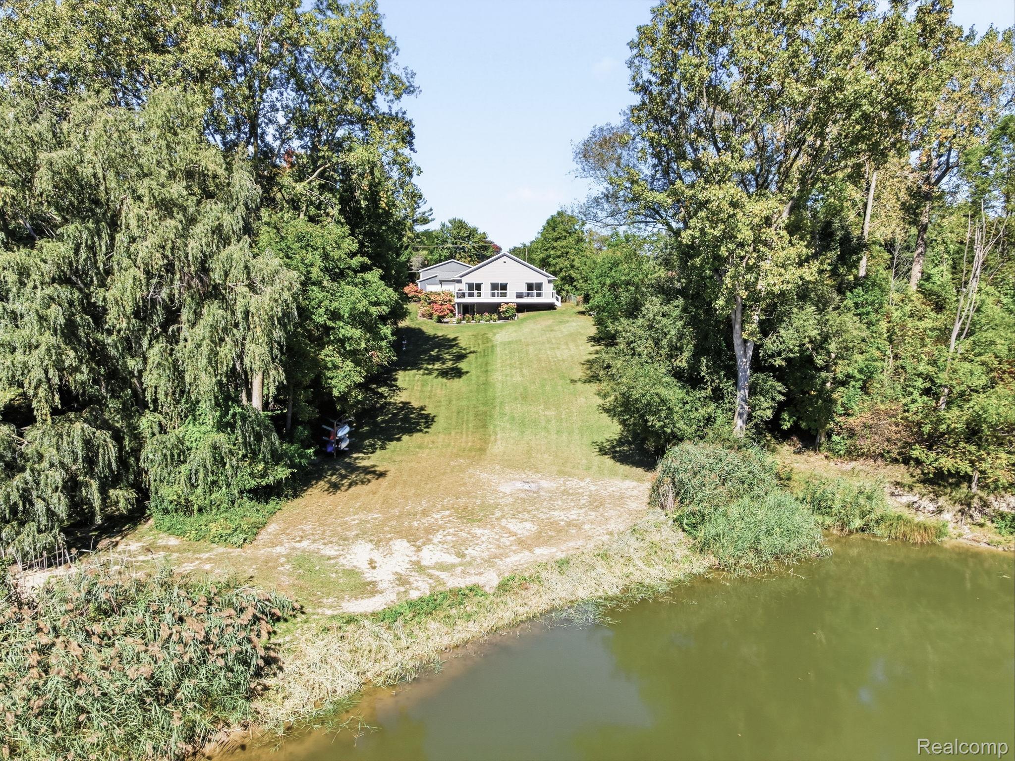 3751 N River Road