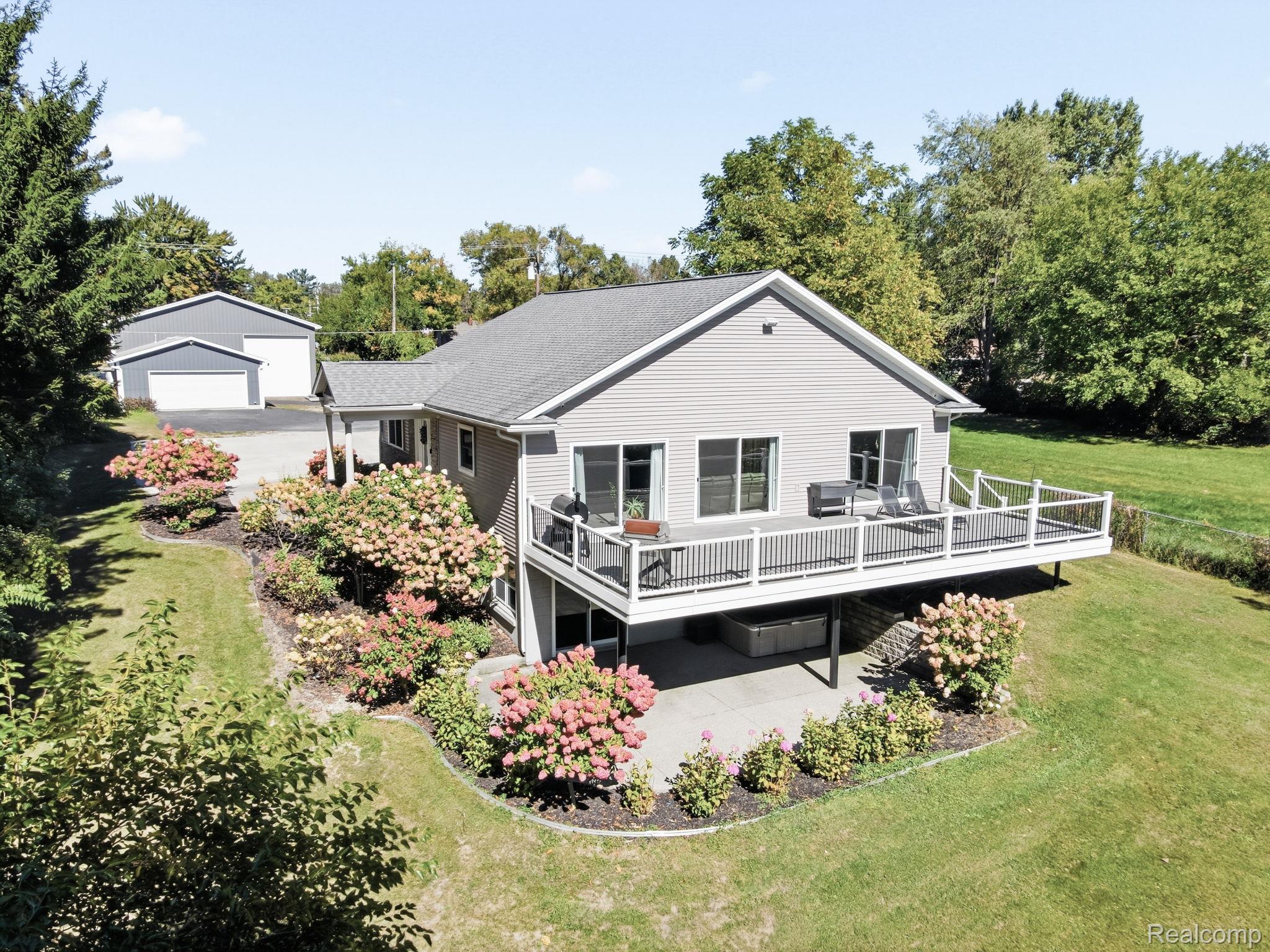 3751 N River Road