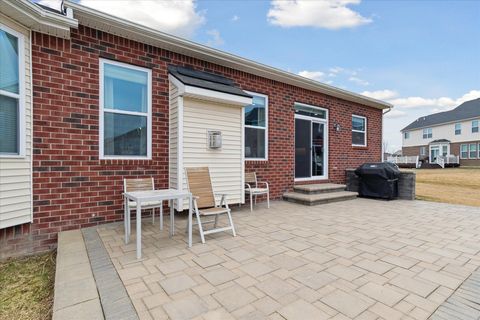listing image 44
