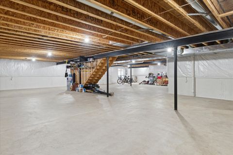 listing image 42