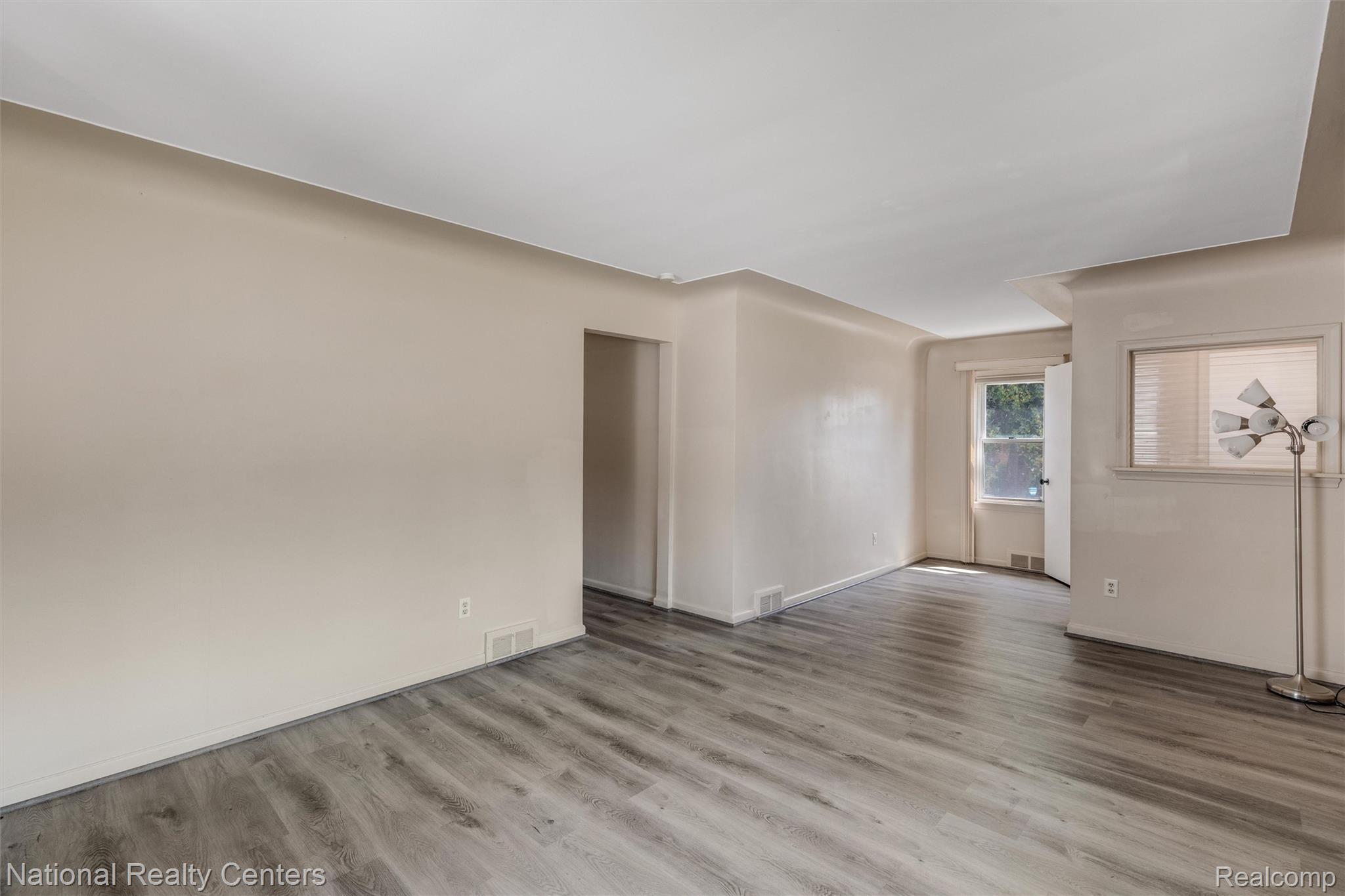23018 Lambrecht Avenue