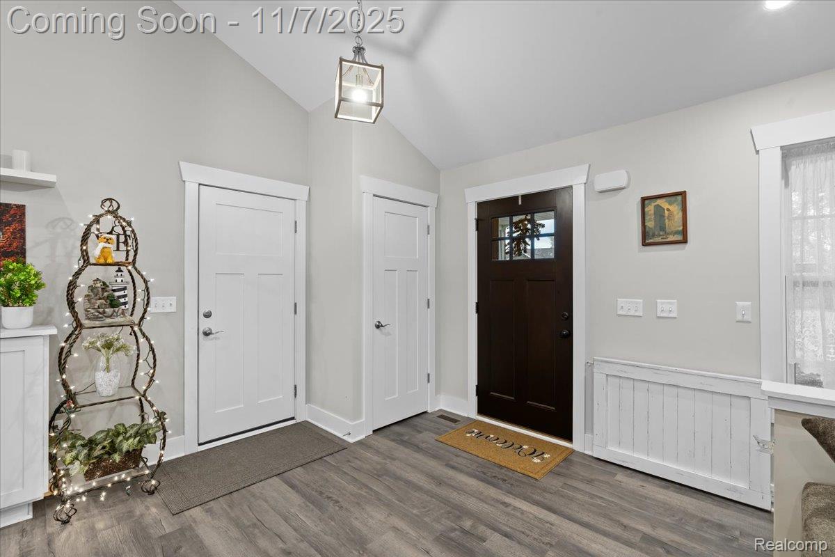 5860 Scenic Bluff Drive