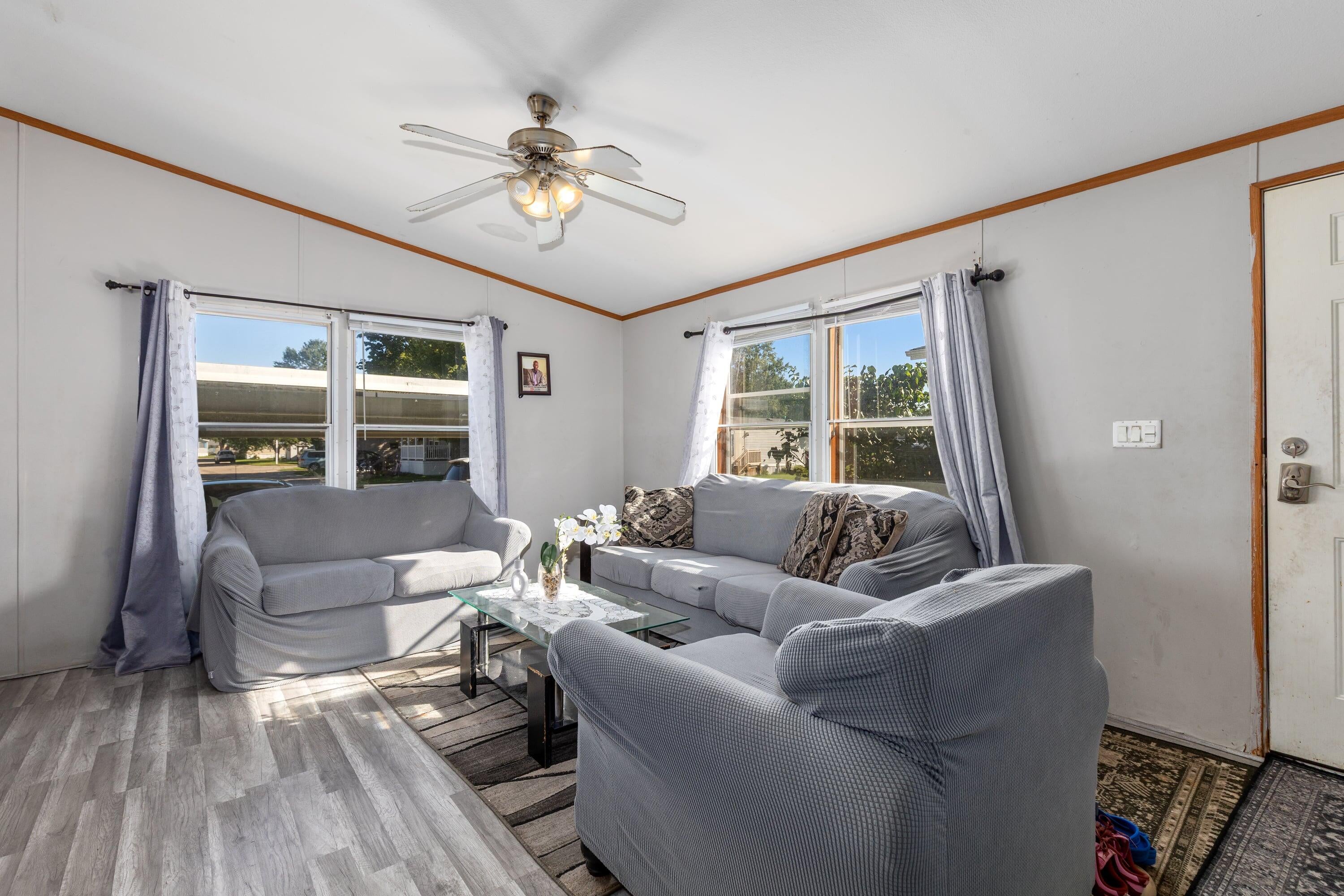144 Fescue Drive SE