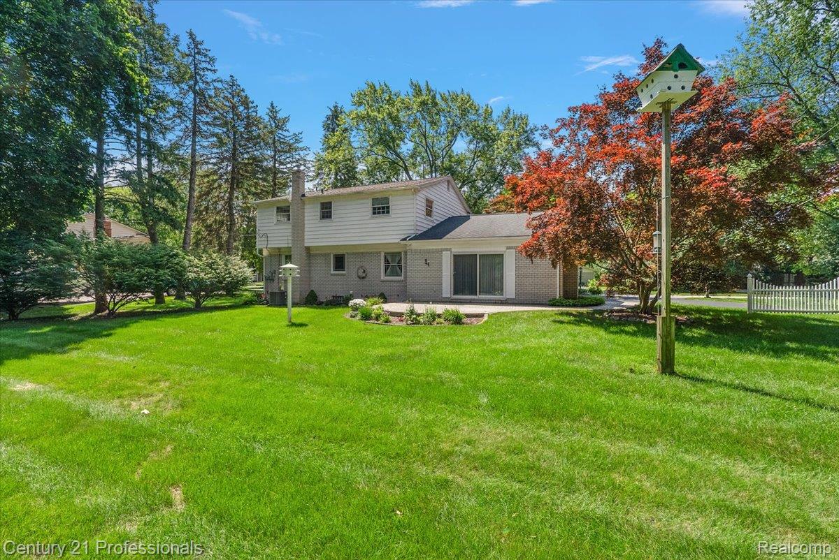 633 Foxhall Road