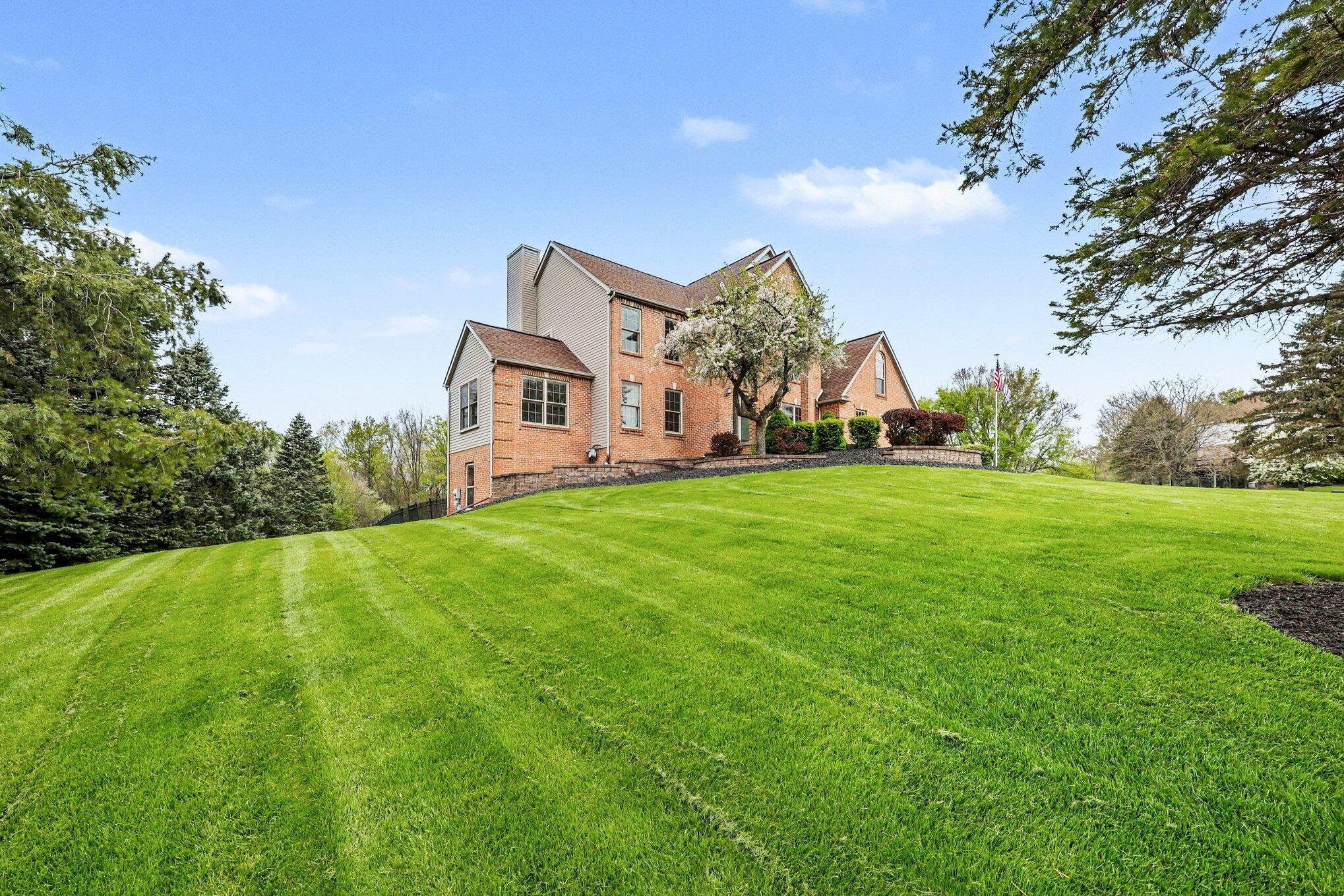 7696 Quail Ridge Drive