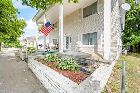 117 S Warren Avenue Big Rapids City MI 49307