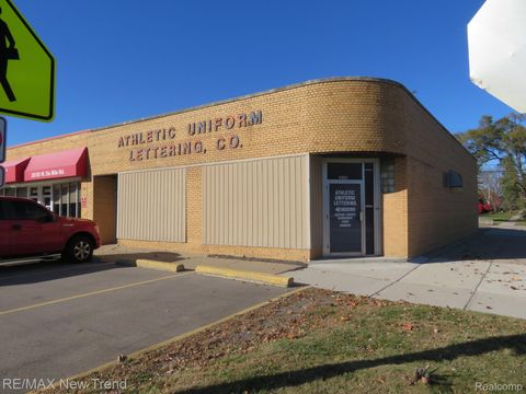 26114 W 6 Mile Road Redford Charter Township MI 48240