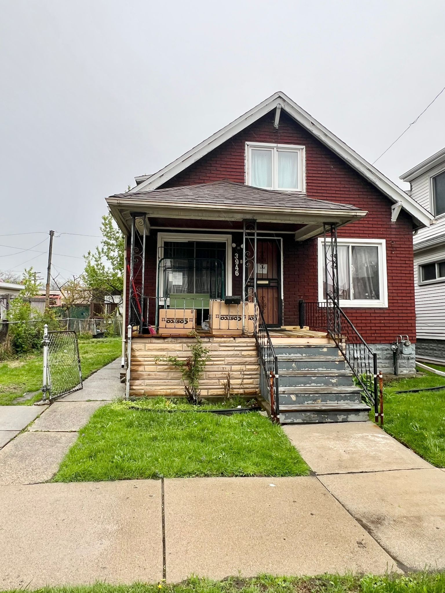 3946 EDWIN Street