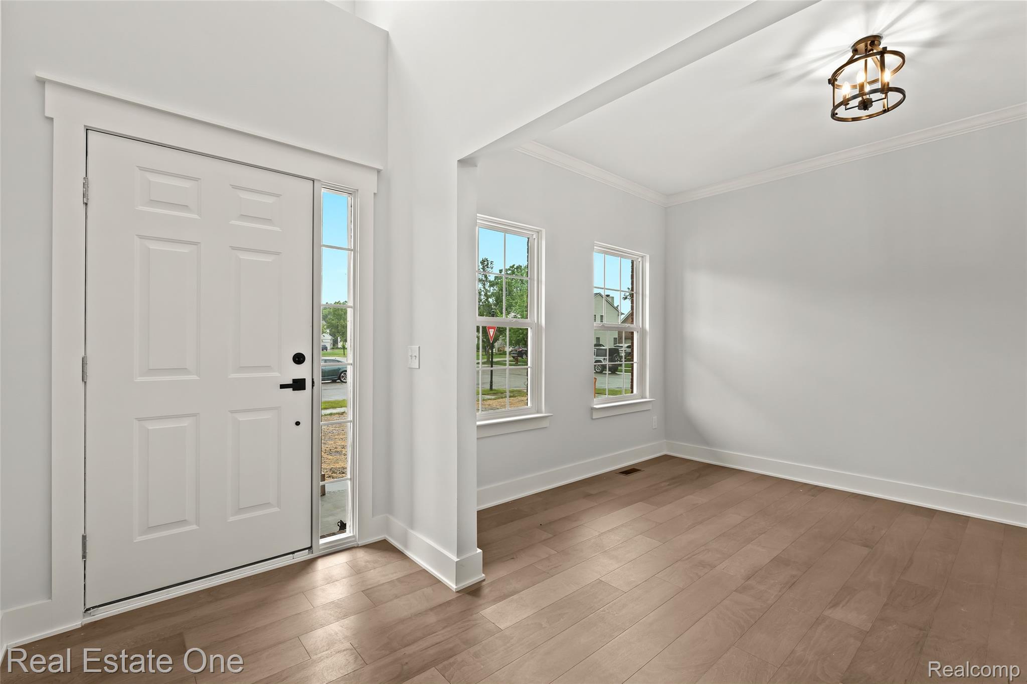 1180 Horseshoe Drive