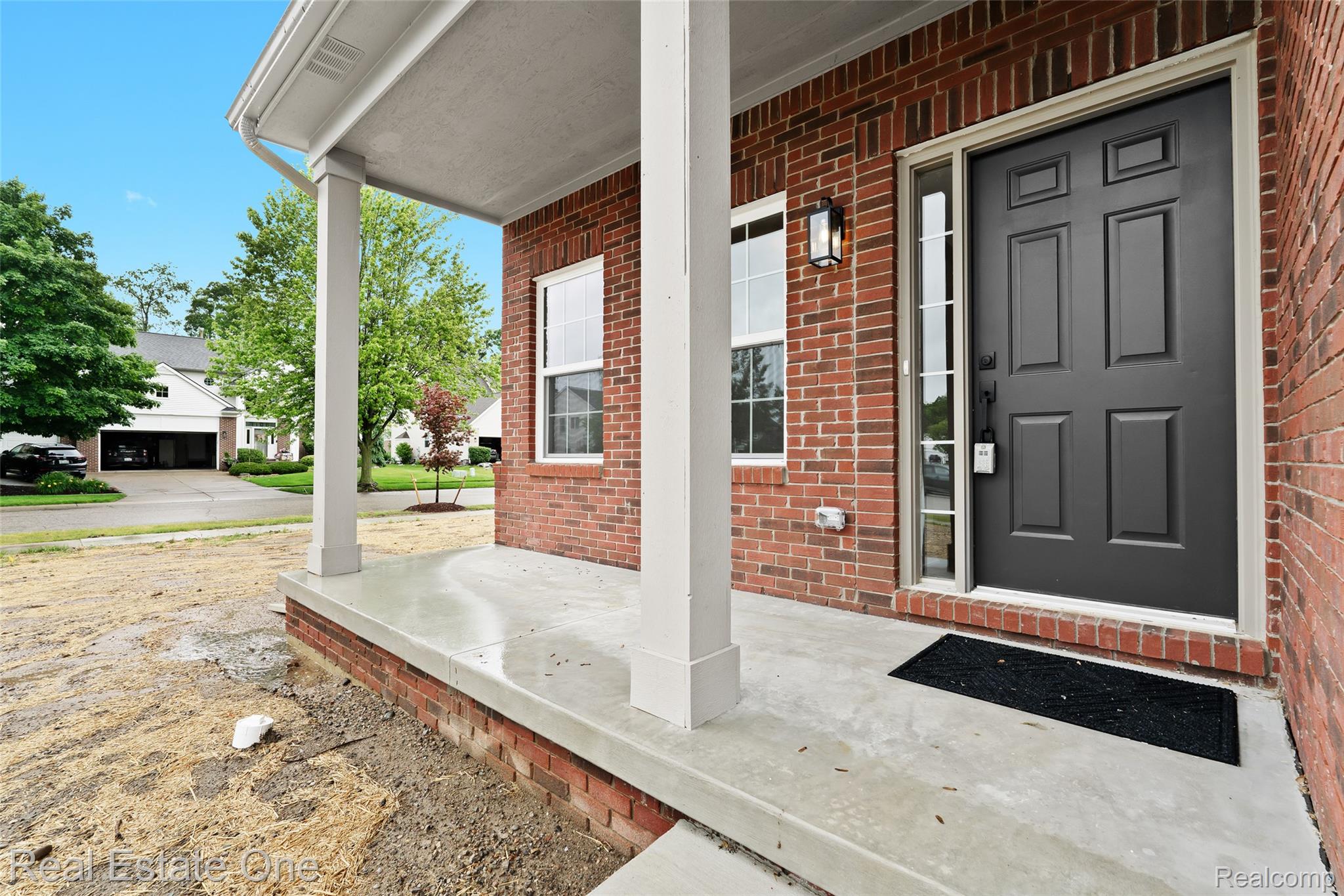 1180 Horseshoe Drive