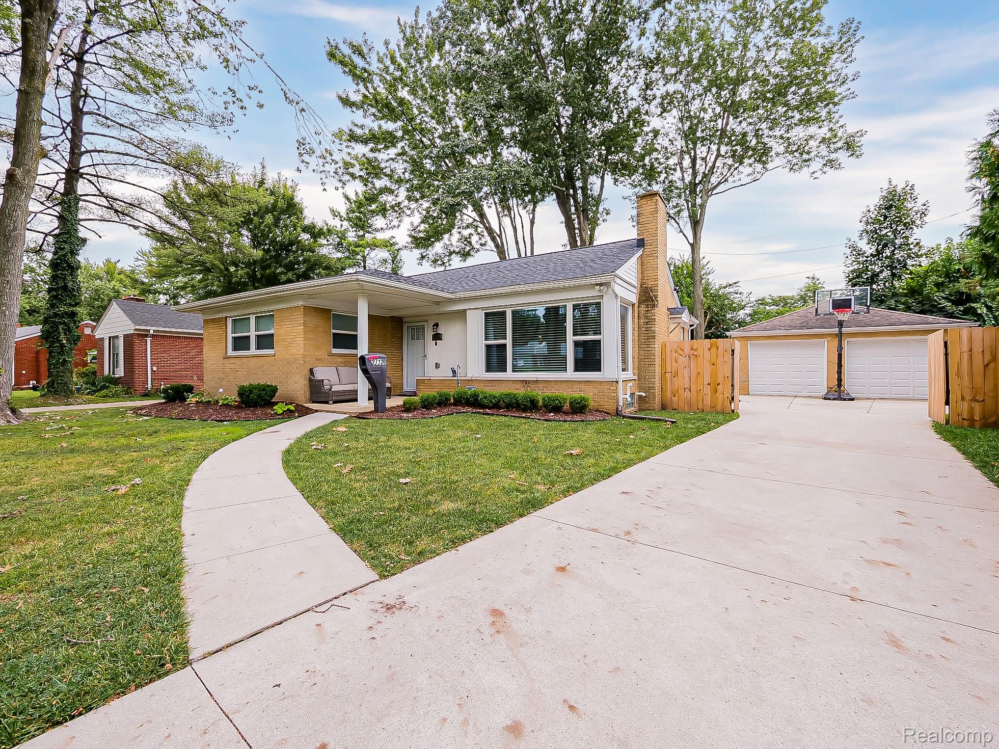 27120 Shagbark Drive