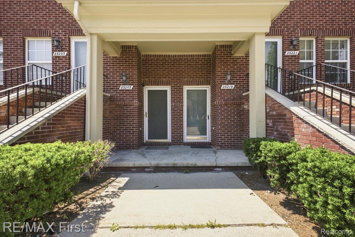 23205 Cornerstone Village Drive