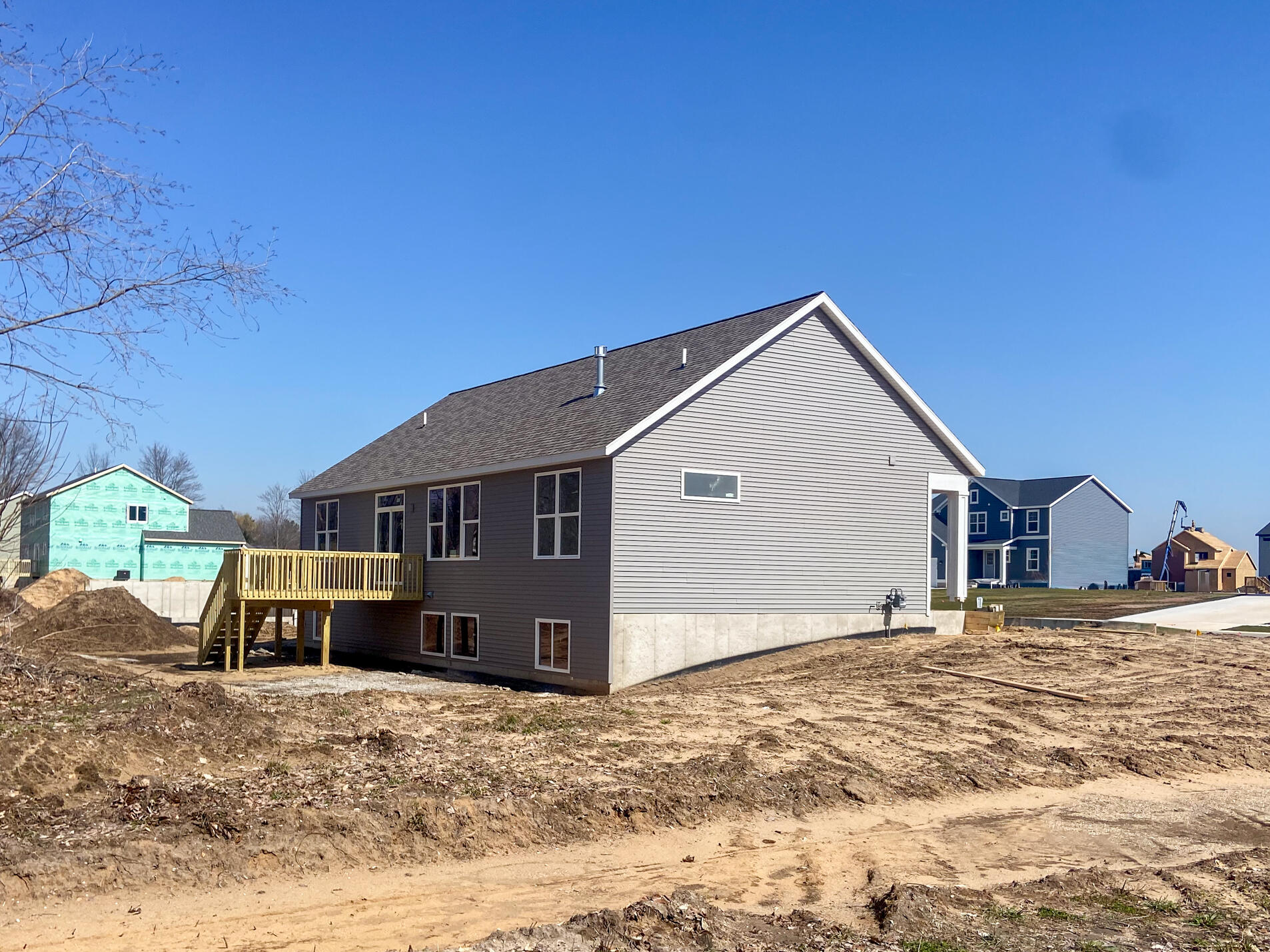 10711 Greyhound Avenue