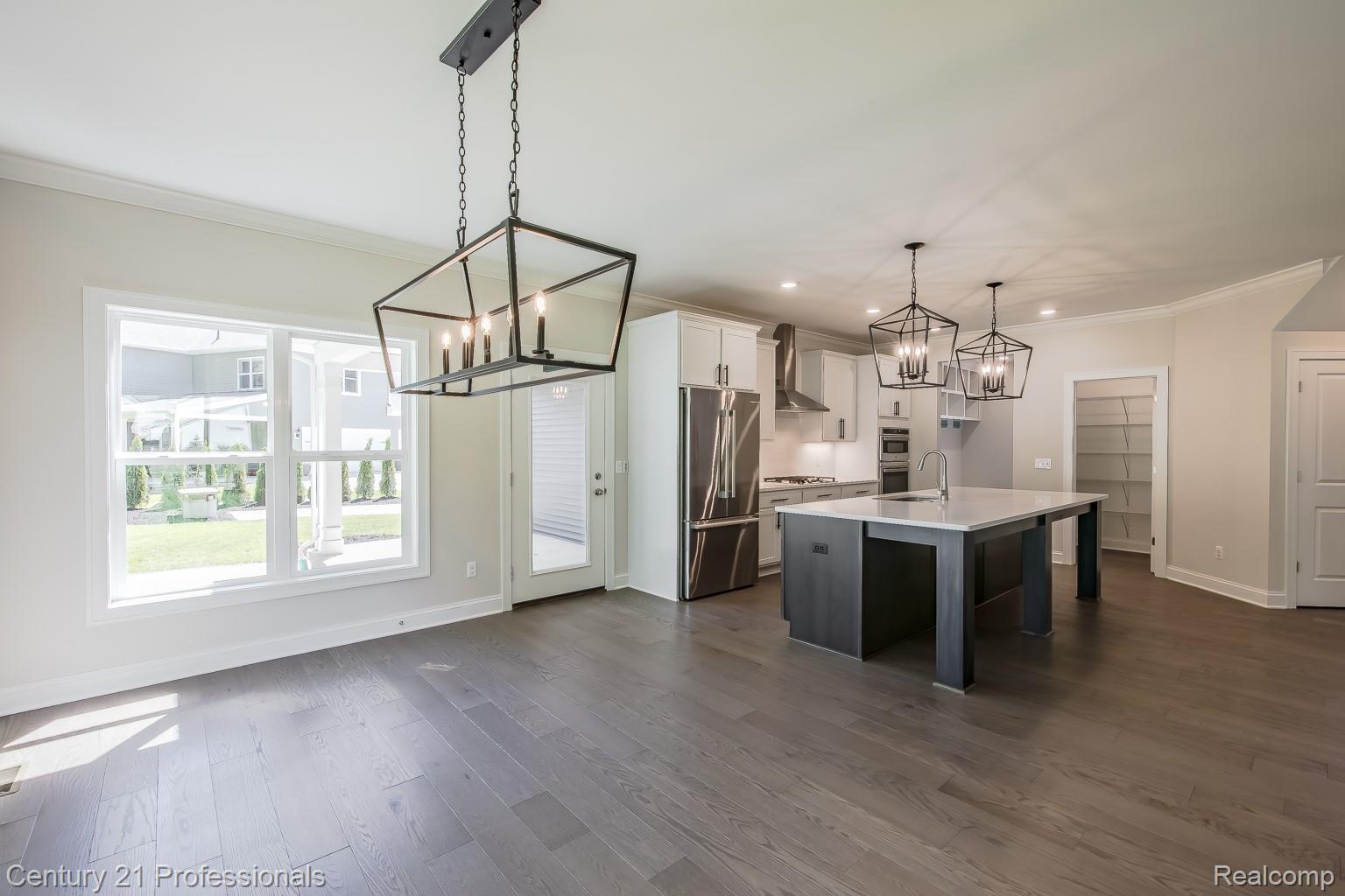 9058 FIELDING Drive