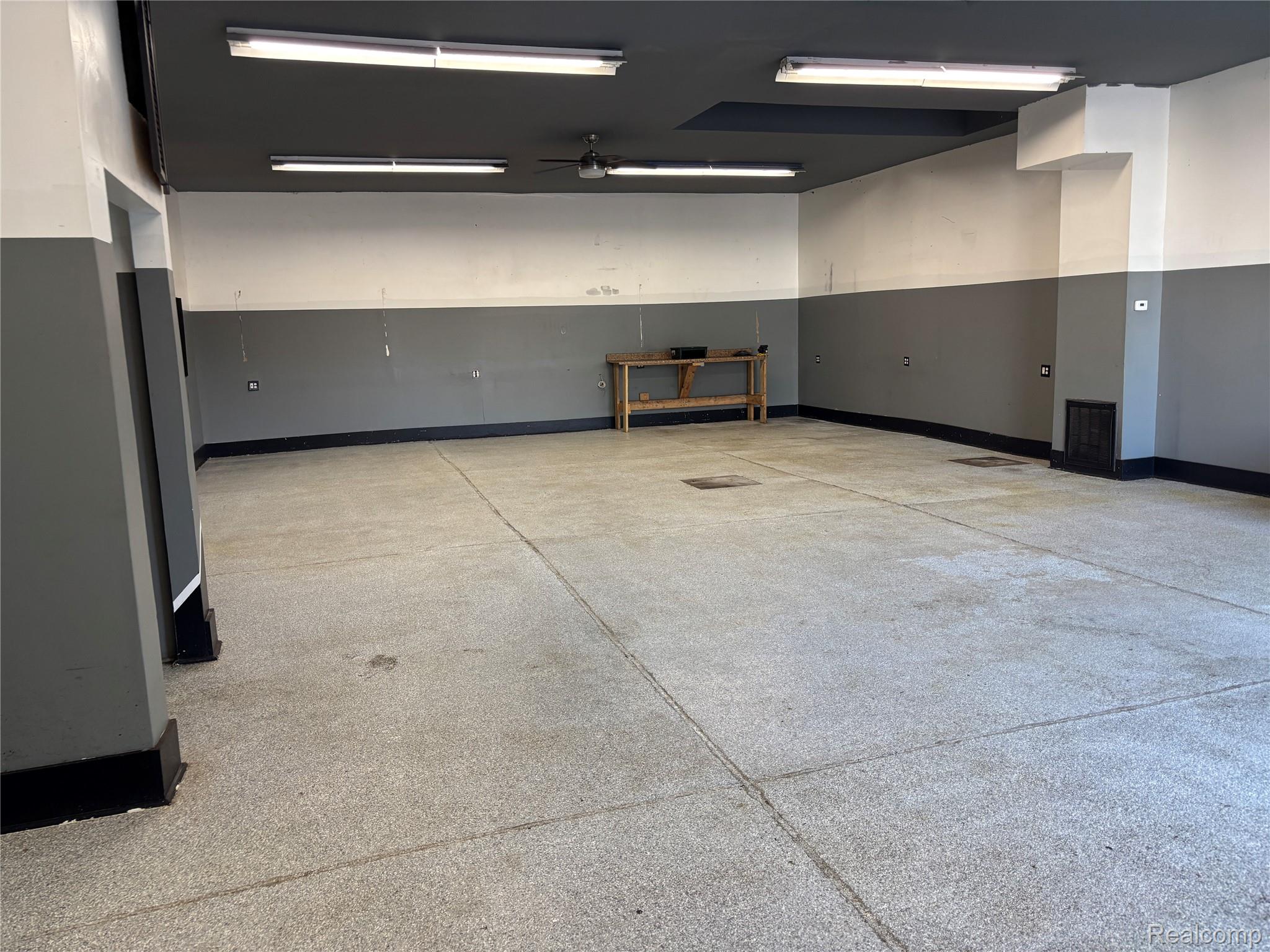 3135 Dixie Highway 107