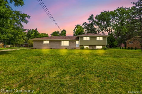 Photo for 3870 Fernleigh Drive