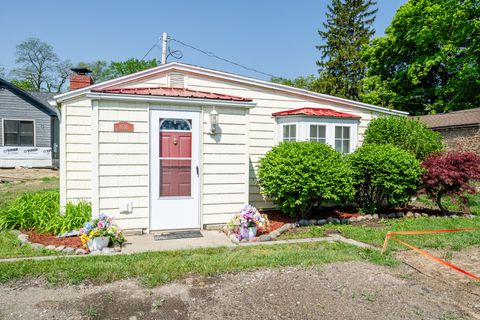 4616 Paw Paw Lake Road Coloma Charter Township Berrien MI 49038