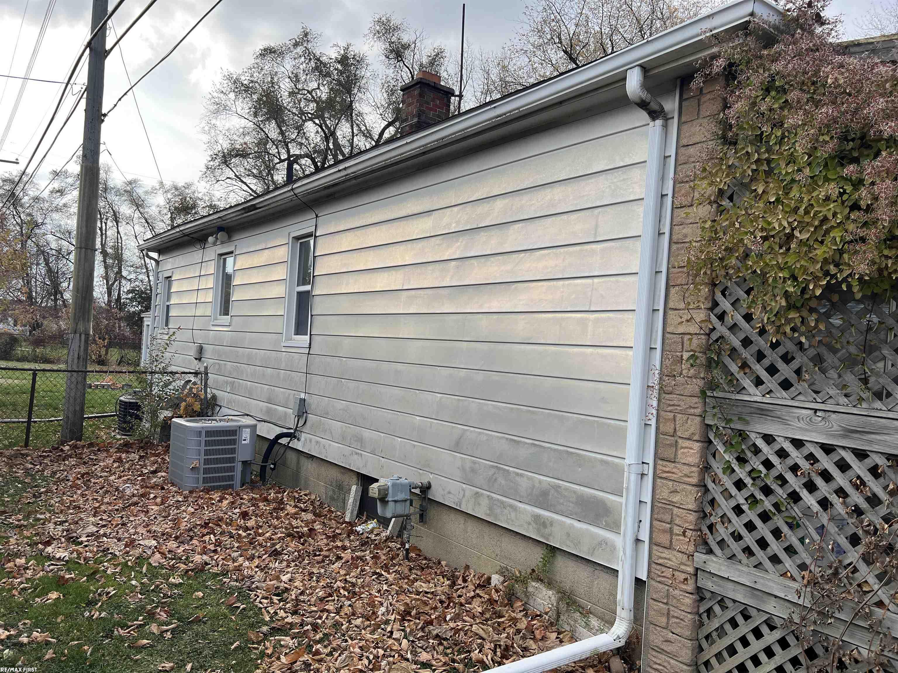 11568 Maxwell Avenue