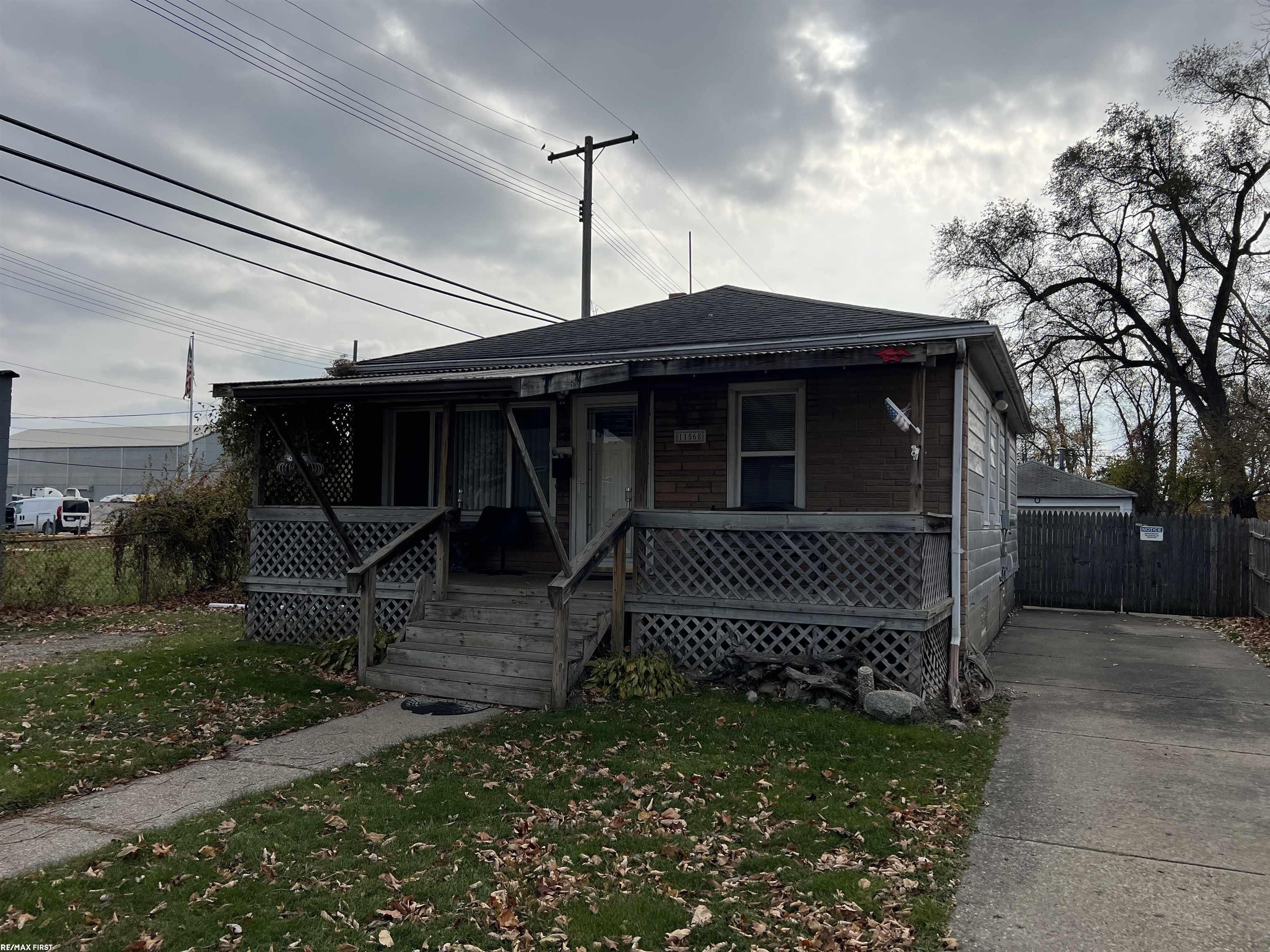 11568 Maxwell Avenue