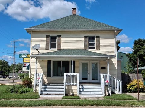 705 Maple Street Mt Morris City MI 48458