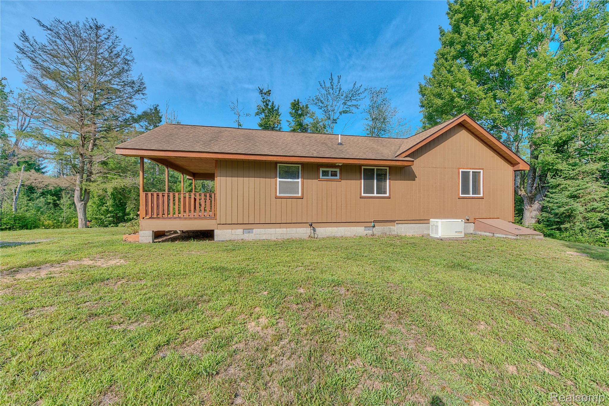376 N Abbe Road