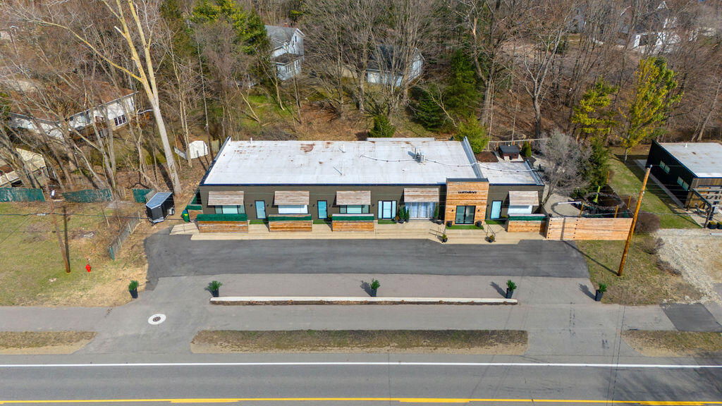 13662 Red Arrow Highway